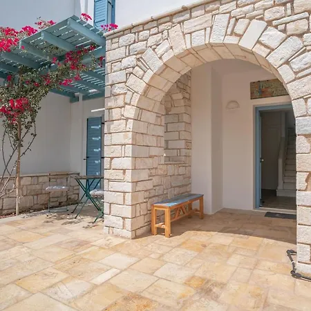 Comfy House In Paros